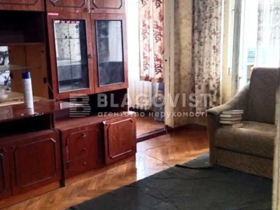 Квартира. Київ, Ольжича вул.