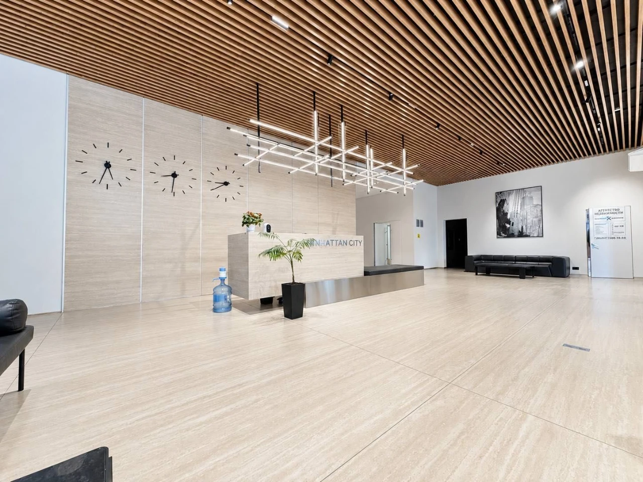 VIEWS OF 1-ROOM APARTMENT IN MANHATTAN CITY | 52.9 sq m | 10th floor