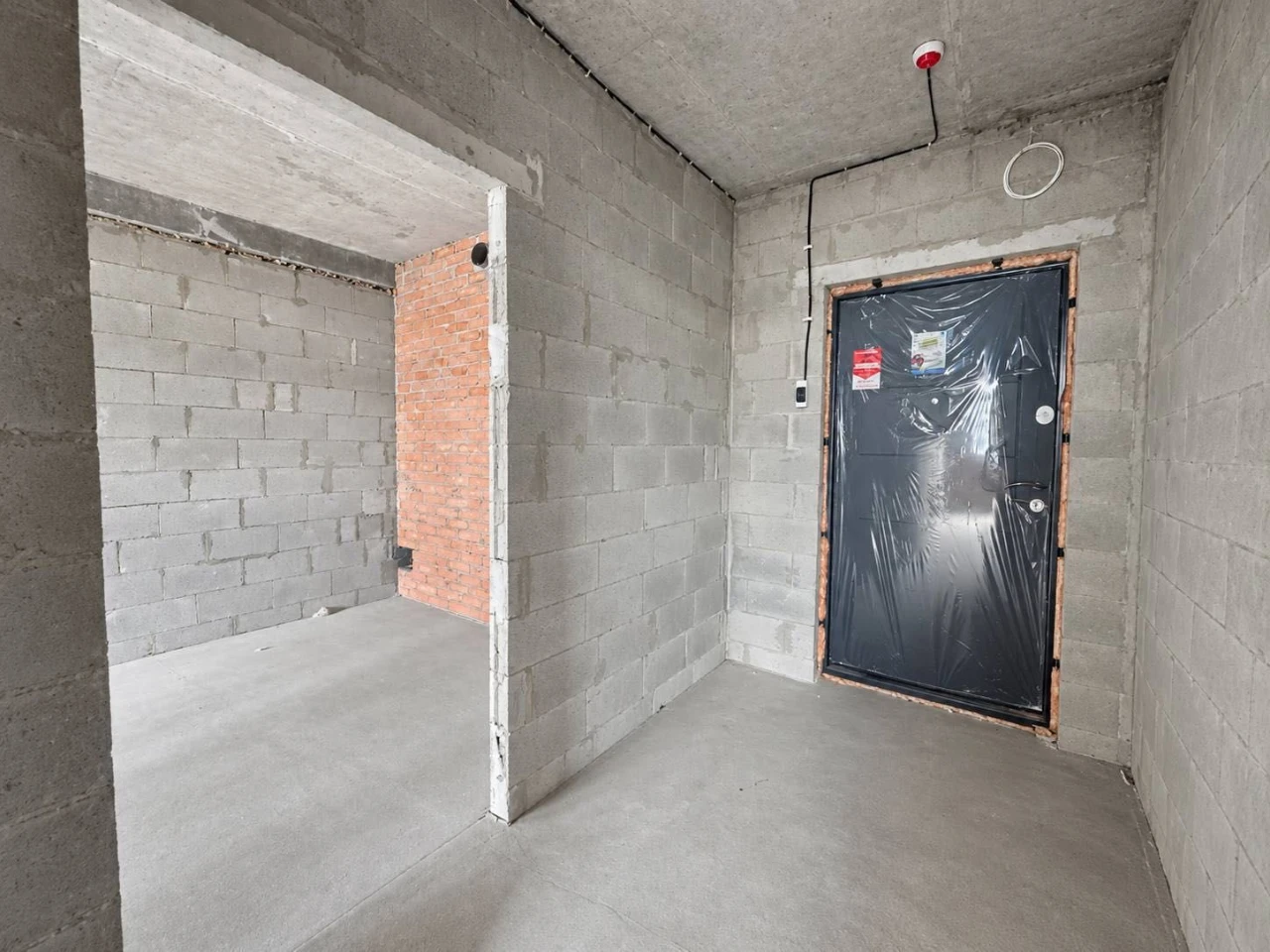 VIEWS OF 1-ROOM APARTMENT IN MANHATTAN CITY | 52.9 sq m | 10th floor