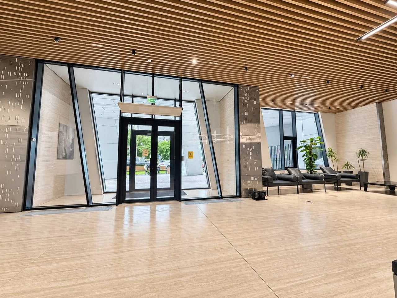 VIEWS OF 1-ROOM APARTMENT IN MANHATTAN CITY | 52.9 sq m | 10th floor