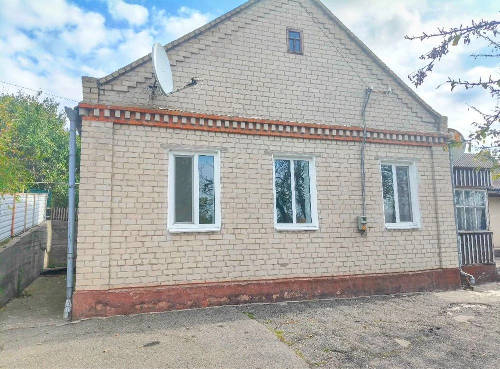 For Sale: HOUSE in KRASNOPOLYAE