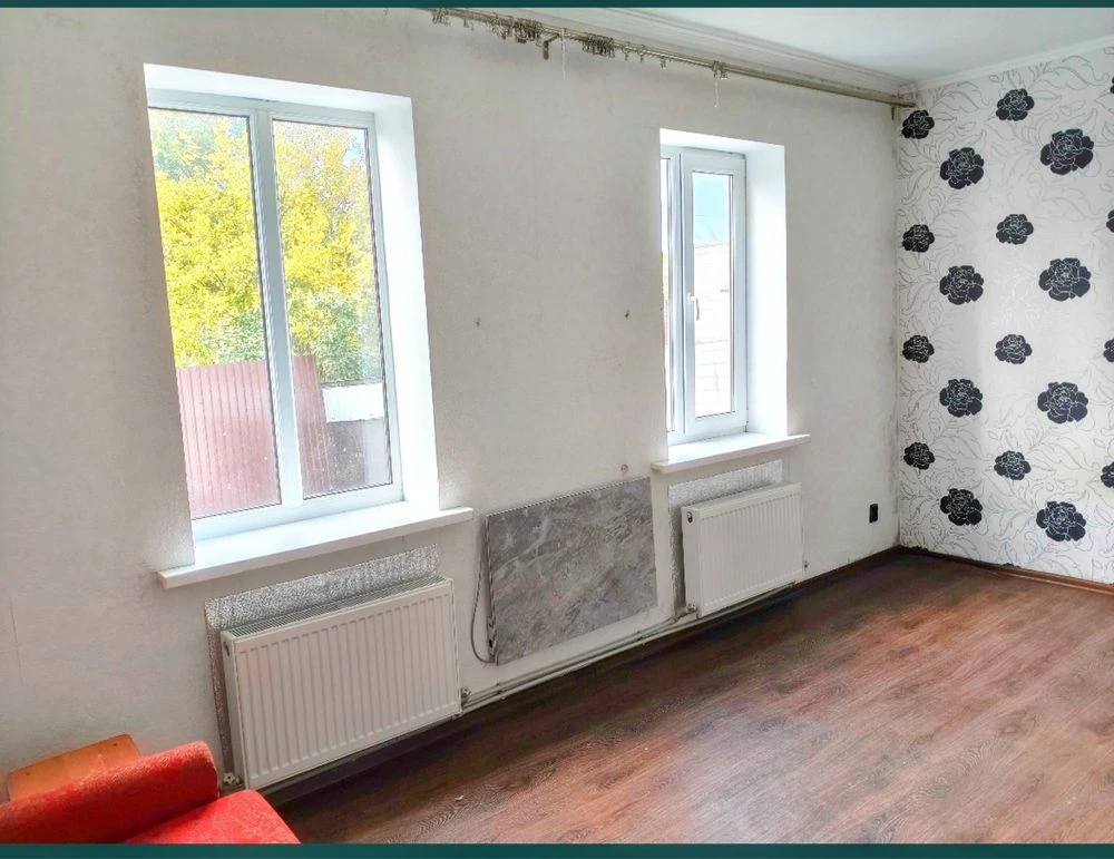 For Sale: HOUSE in KRASNOPOLYAE