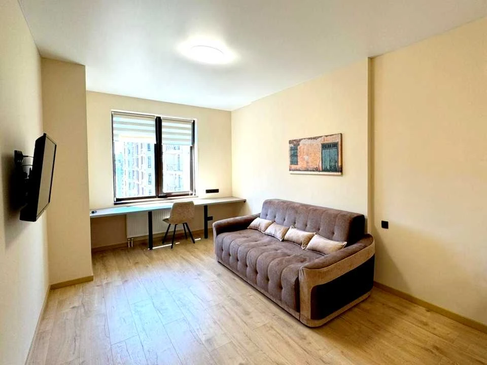 Apartment. Odessa, Genueskaya st.