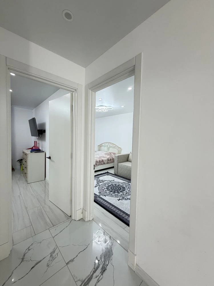 For Sale: 3-room apartment in a New Building in the Center with Euro-renovation, 90 sq m