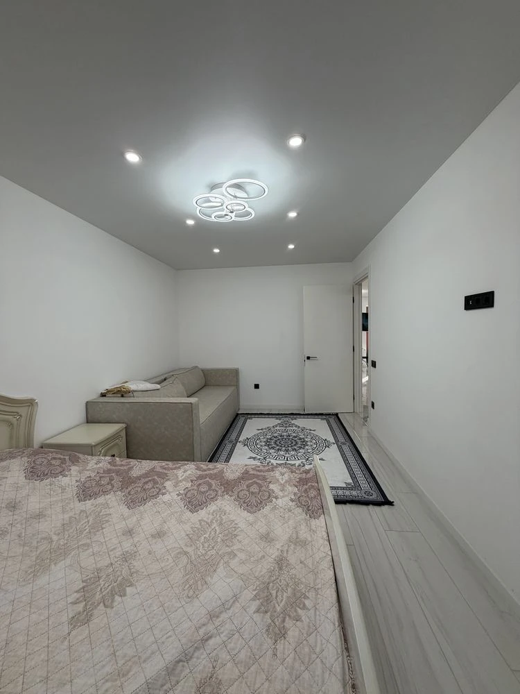 For Sale: 3-room apartment in a New Building in the Center with Euro-renovation, 90 sq m