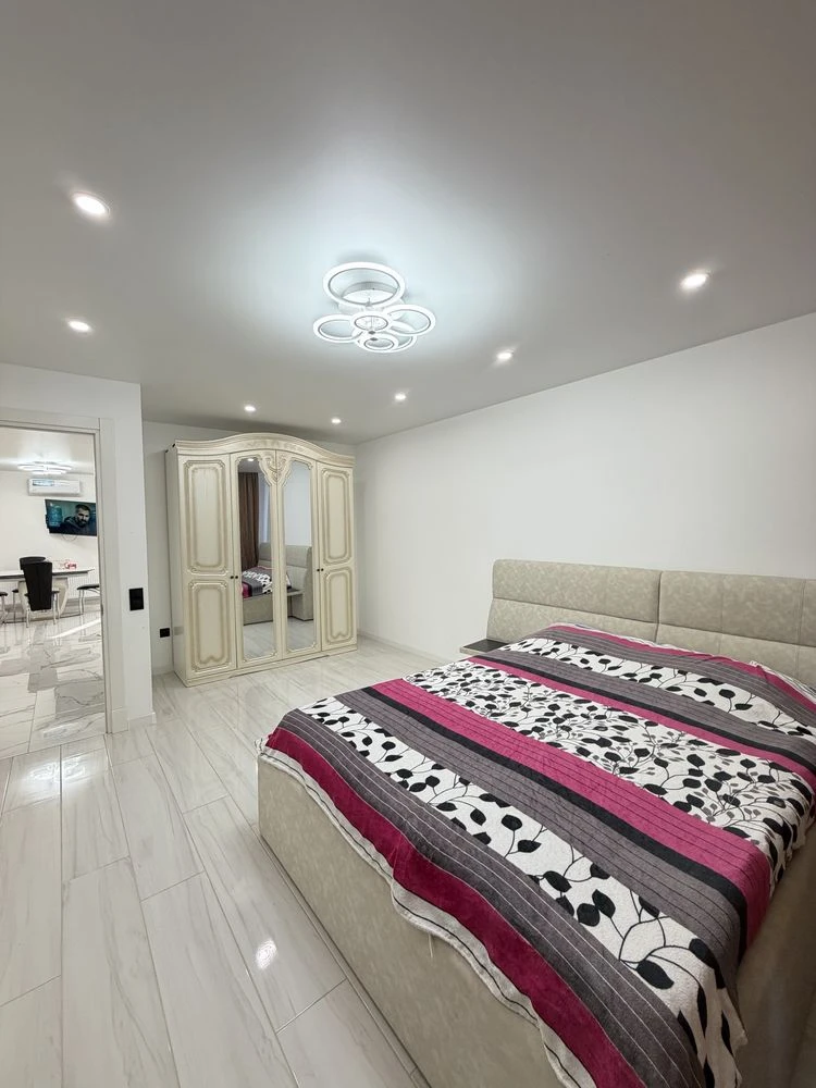 For Sale: 3-room apartment in a New Building in the Center with Euro-renovation, 90 sq m