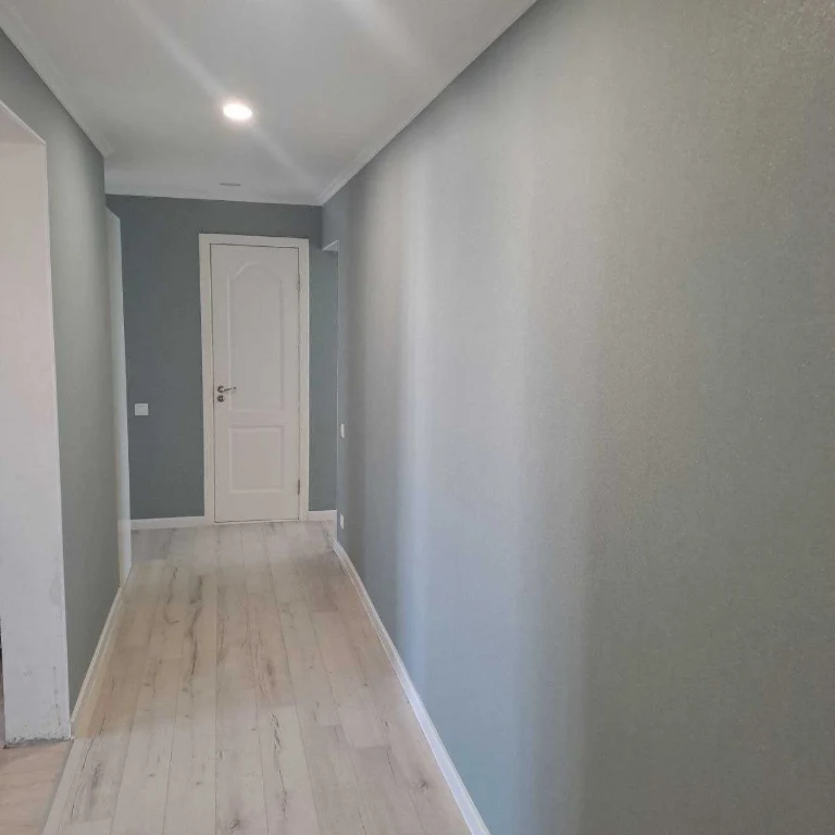 For Sale 3-bedroom apartment in Kholodnaya Gora