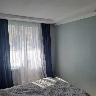 For Sale 3-bedroom apartment in Kholodnaya Gora