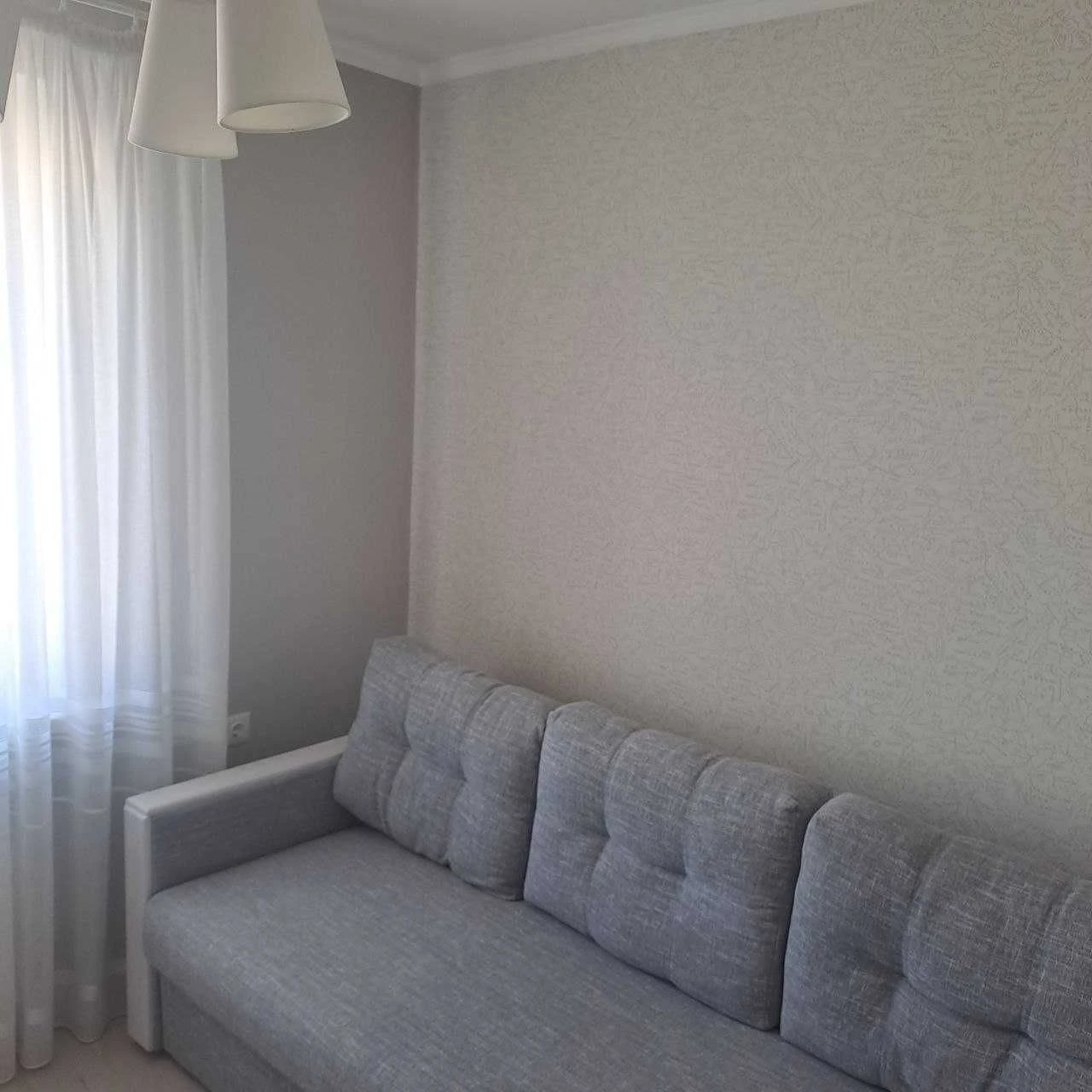 For Sale 3-bedroom apartment in Kholodnaya Gora