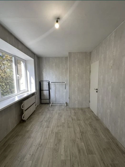 Продажа 2-к квартиры Независимой Украины (район остановки Мира).