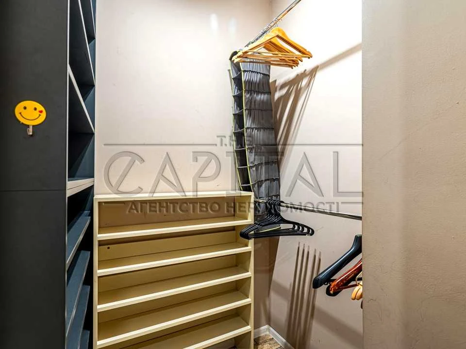 Apartment. Glbichyska Street, Kyiv