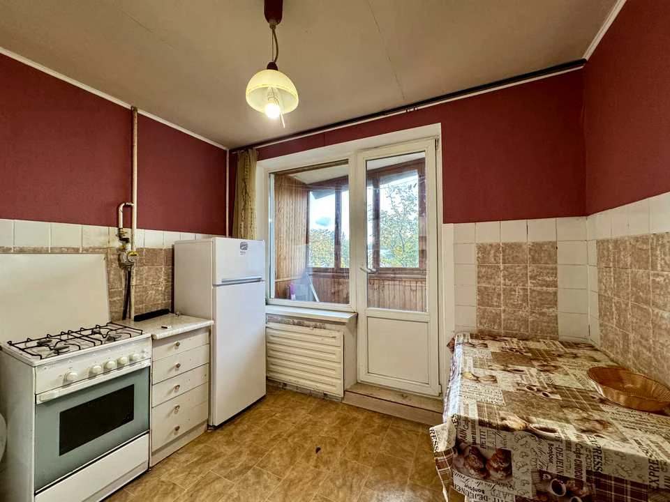 Apartment. Княzia Romana Mystsylavicha Street, Kyiv