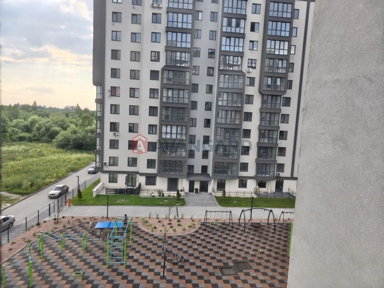 Sale of a 2-bedroom apartment in the R2 Residence residential complex