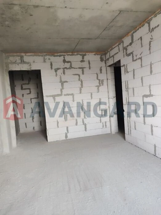 Sale of a 2-bedroom apartment in the R2 Residence residential complex