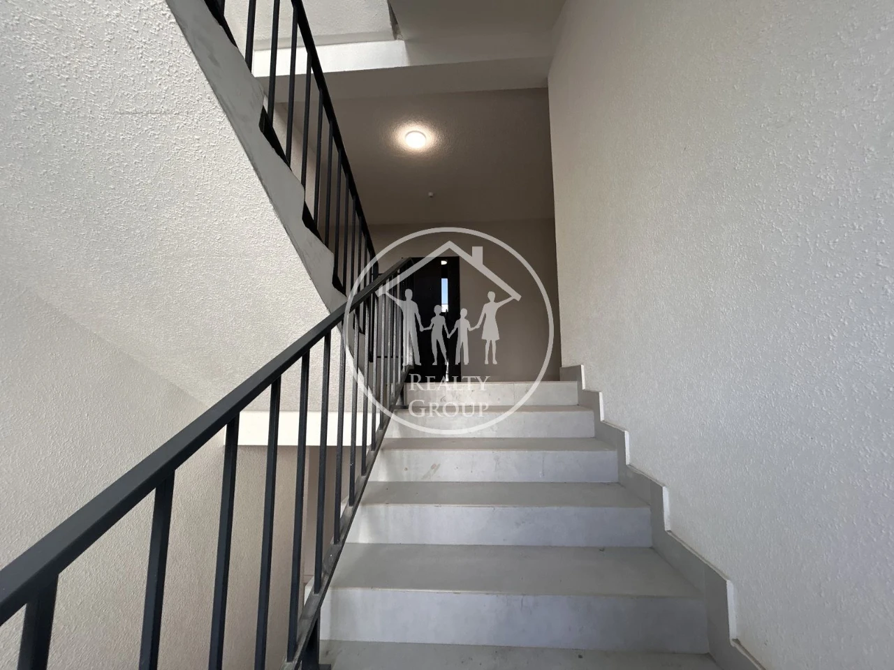 Buy Now!! 2-bedroom apartment in a completed new building!! ЖК Гори