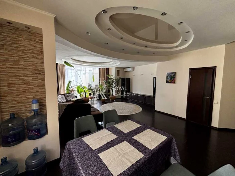 Apartment. Zolotoustyevska Street, Kyiv