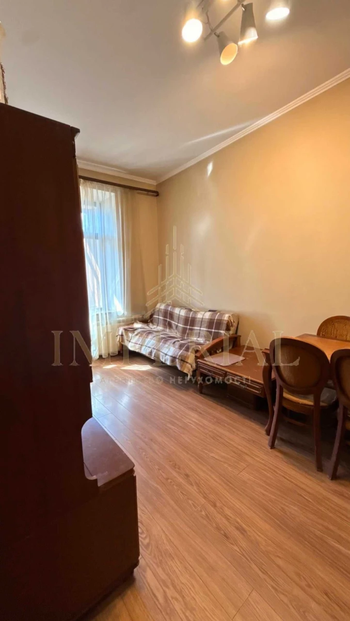 Продається 3-кімнатна квартира 80 м² | Історичний центр Києва