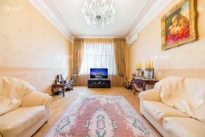 4к. 150м2 Центр ( ул. Чигирина, м. Исторический Музей ) 12154