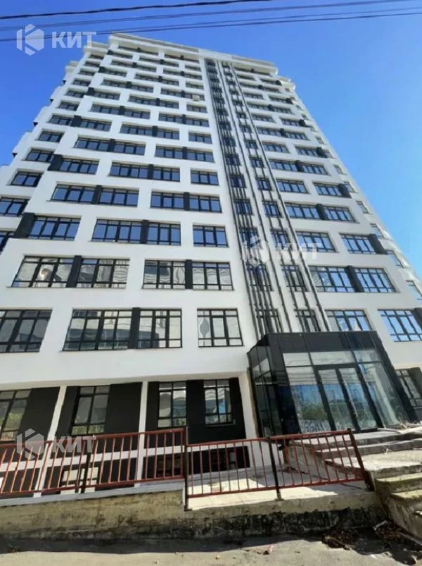 2к. 40м2, Центр (вул. Архітектора Бекетова, ЖК Куликовский)