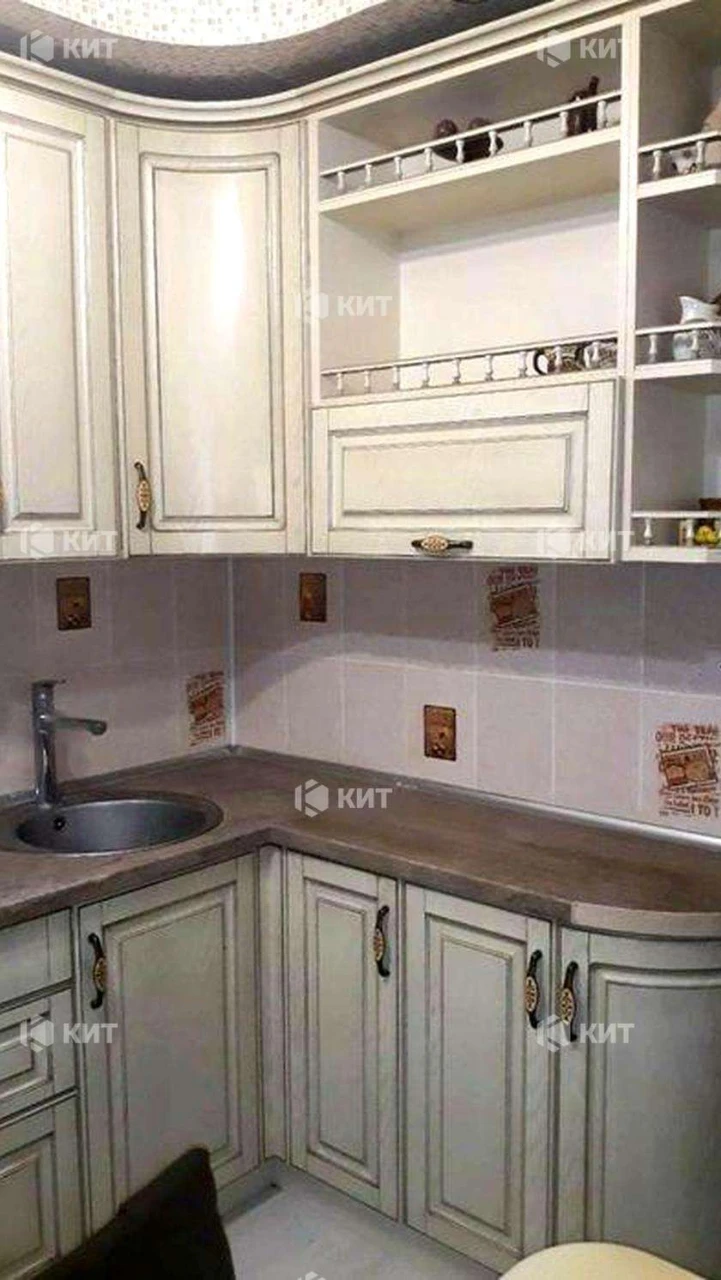 3к.70м2, Северная Салтовка 4, Метростроителей
