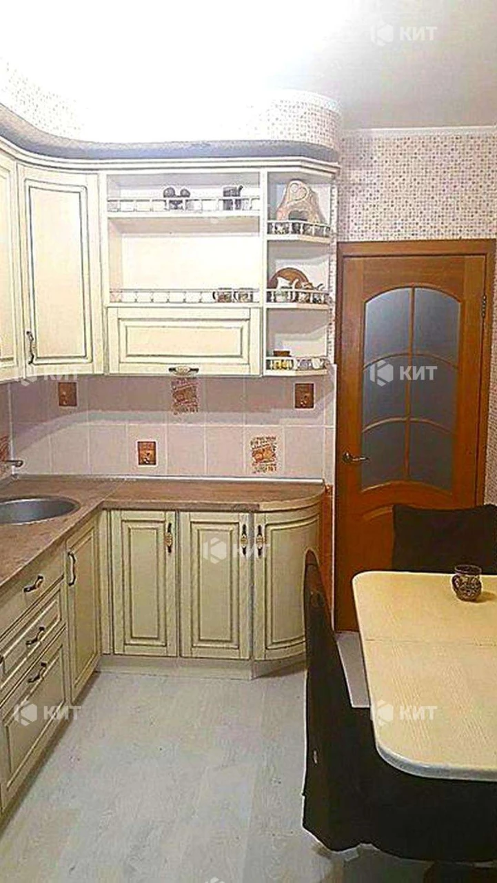 3к.70м2, Северная Салтовка 4, Метростроителей