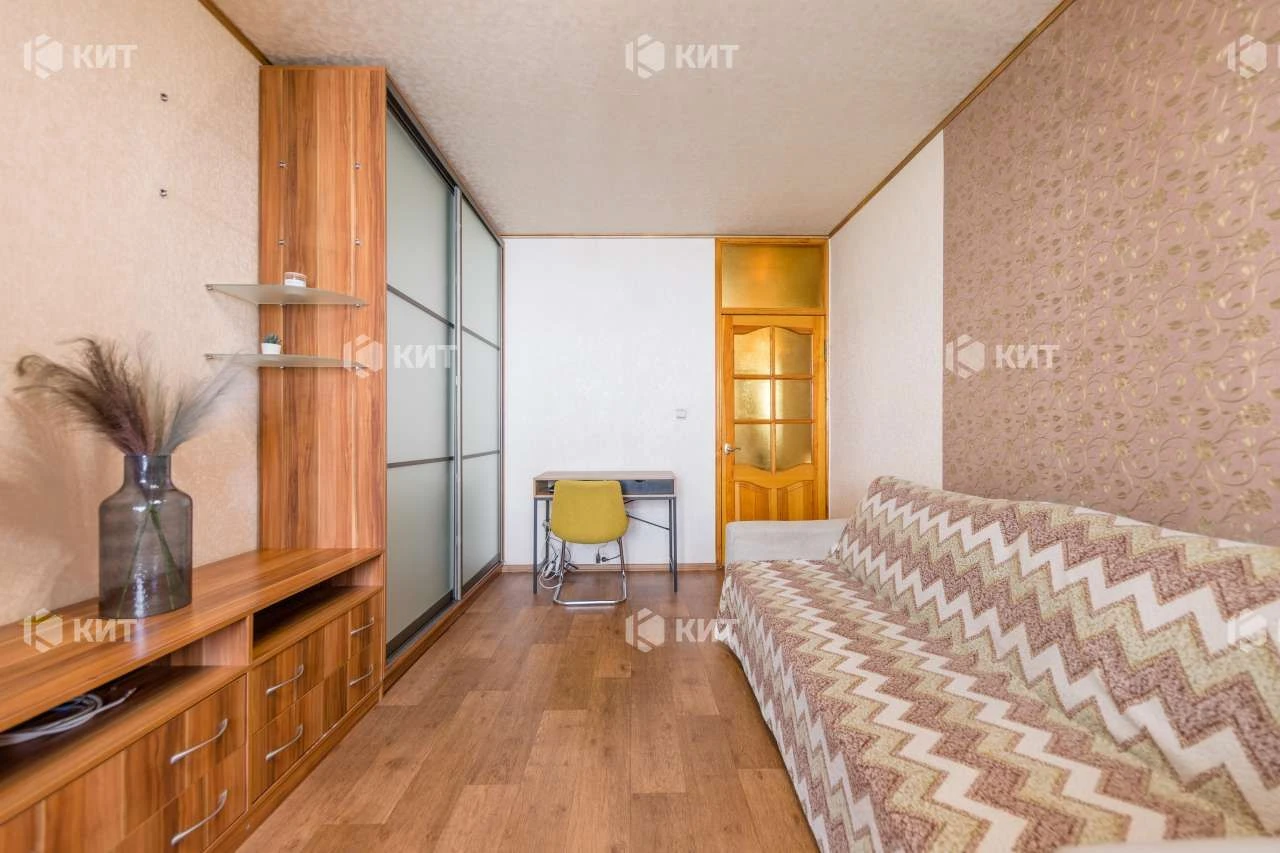 1 room, 36 sq m, Center (Наукова metro, Klochkovska str. 19)