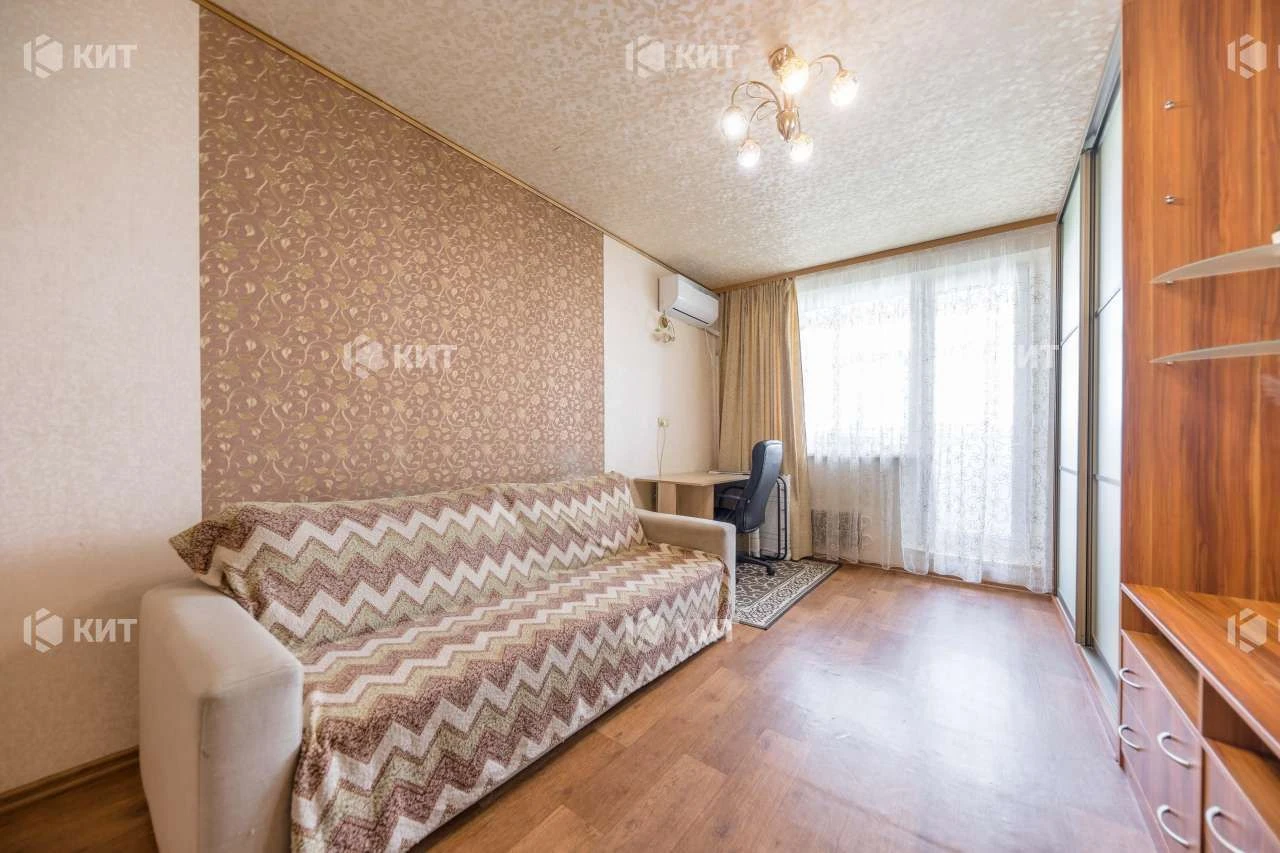 1 room, 36 sq m, Center (Наукова metro, Klochkovska str. 19)