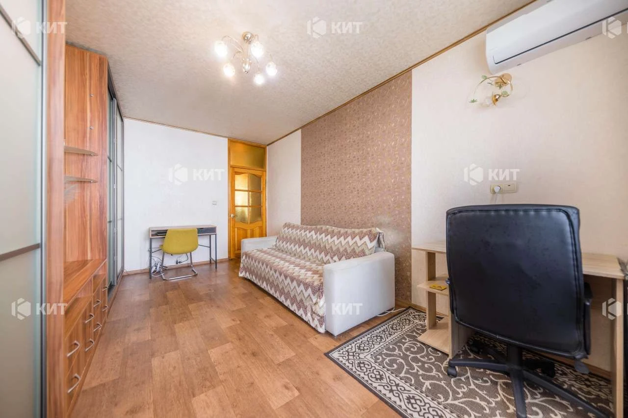 1 room, 36 sq m, Center (Наукова metro, Klochkovska str. 19)