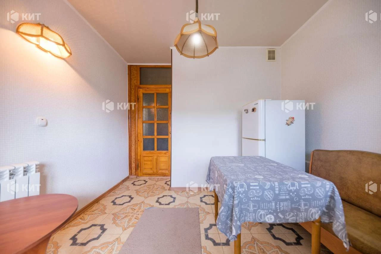 1 room, 36 sq m, Center (Наукова metro, Klochkovska str. 19)