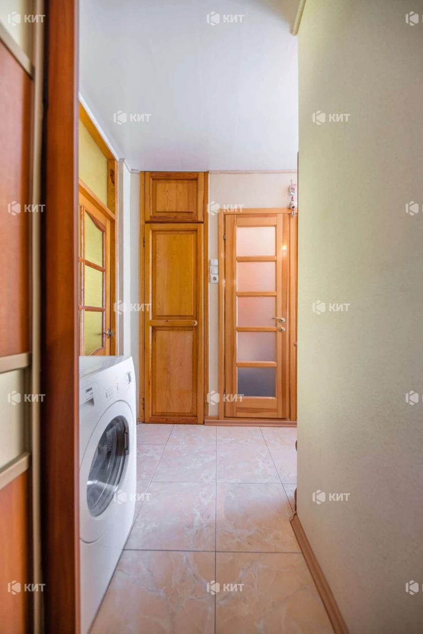 1 room, 36 sq m, Center (Наукова metro, Klochkovska str. 19)