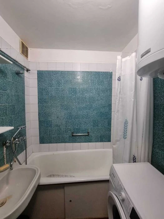 * Cozy 2-room apartment on Bazhana Ave. 5-E, Kharki metro station