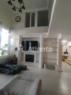 Продажа 3 комнатной квартиры в центре ул.Гоголя