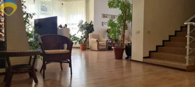Предлагается к продаже 2- х эт. современный дом на Б.Фонтане