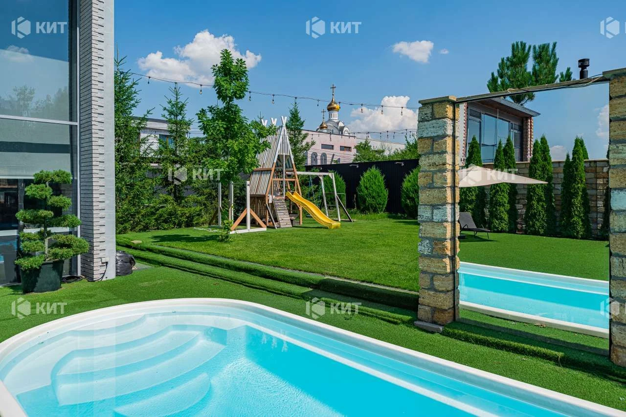 House 250 sq m, Pavlov Pole, st. Science 65, Alekseevka (Alekse