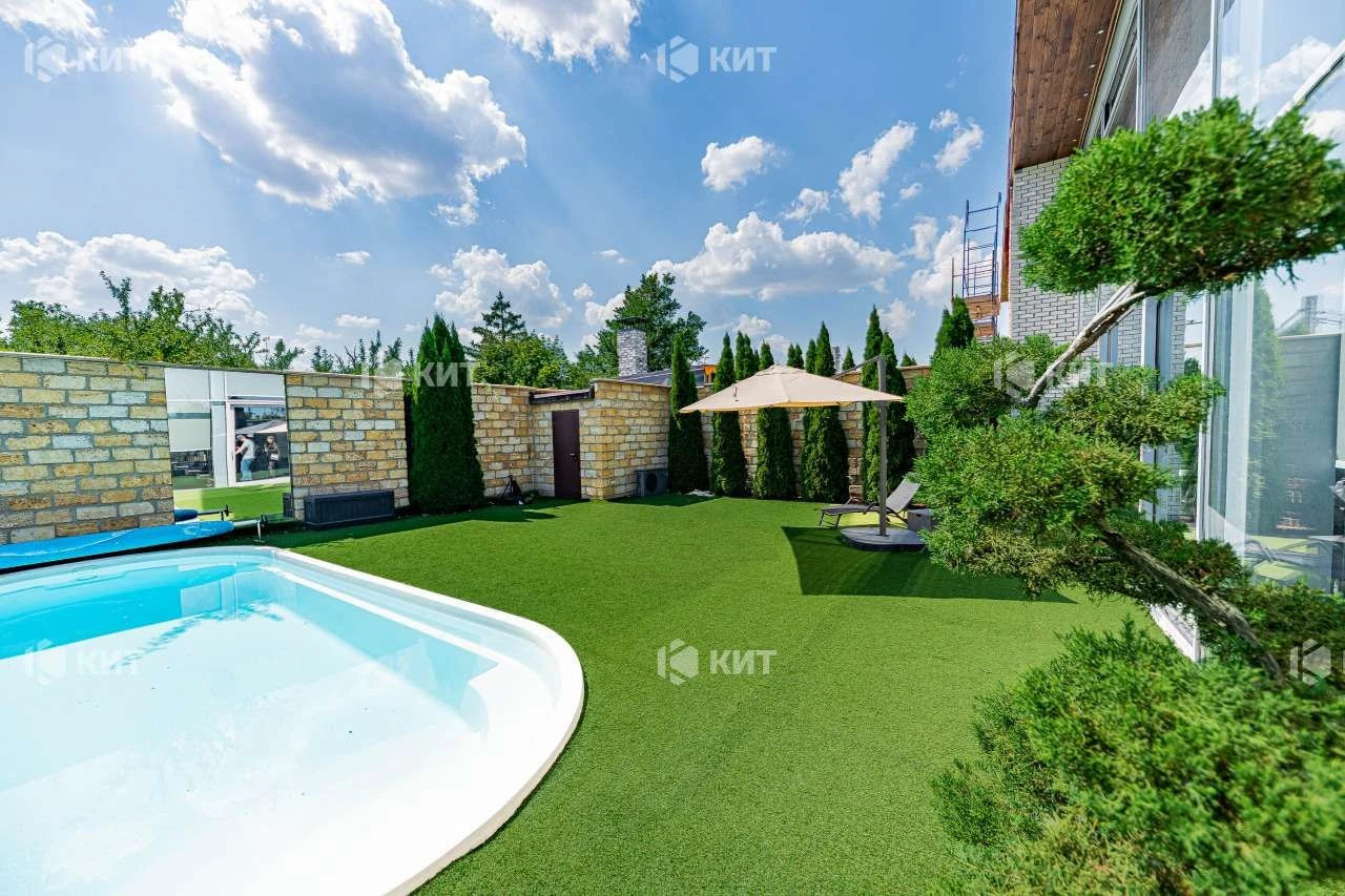 House 250 sq m, Pavlov Pole, st. Science 65, Alekseevka (Alekse
