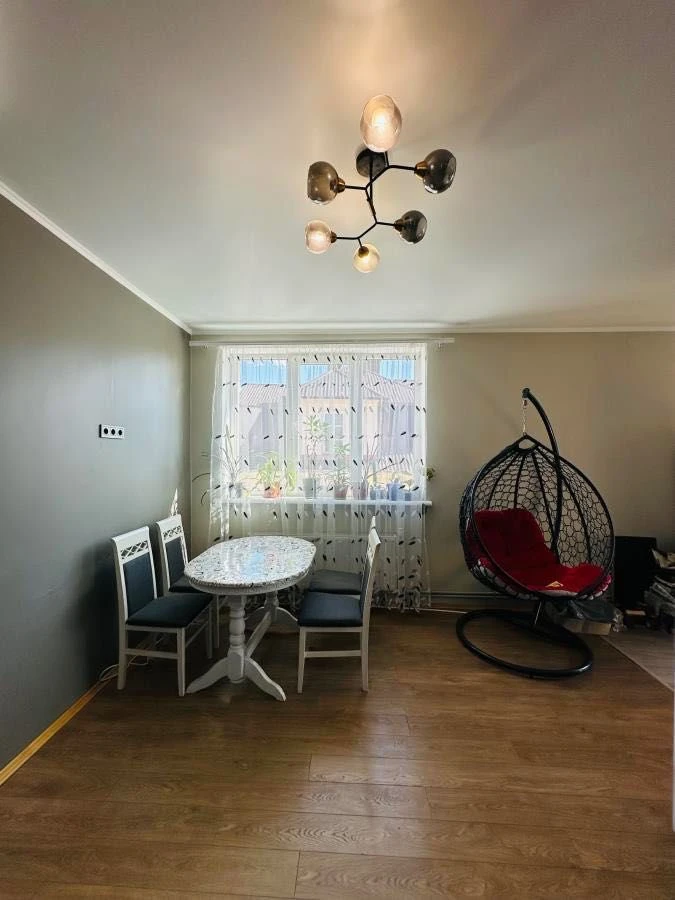 Apartment for sale in a four-apartment building | 99 m² | near park Шевченка