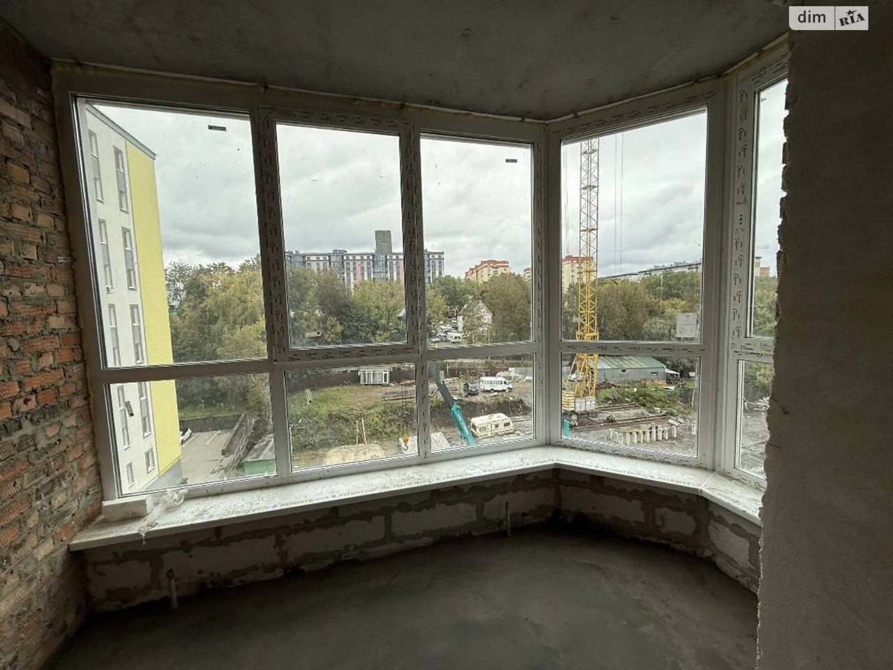 Sale Apartment Exhibition
