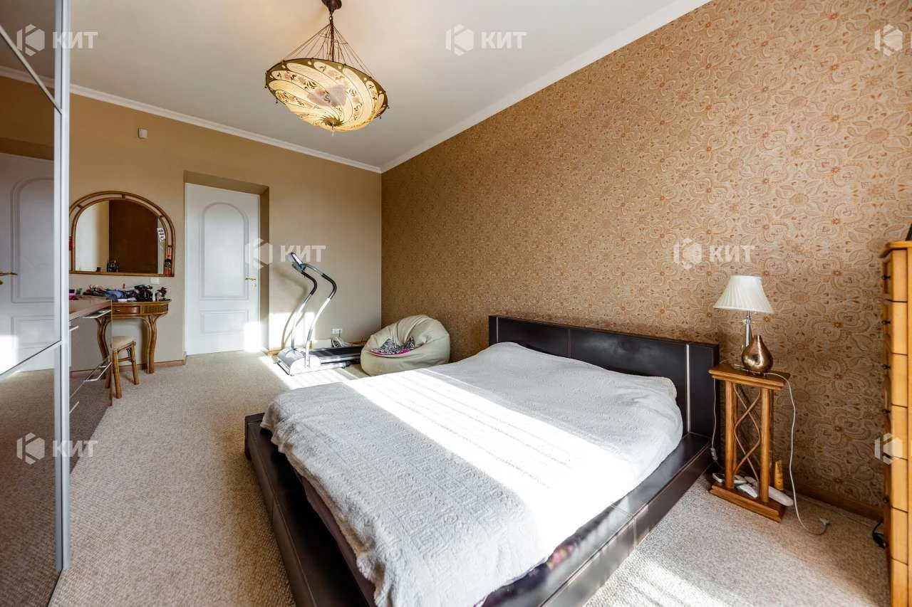 5к, 150 м2, Центр (метро Пушкинская, ул. Багалея 17) 103954