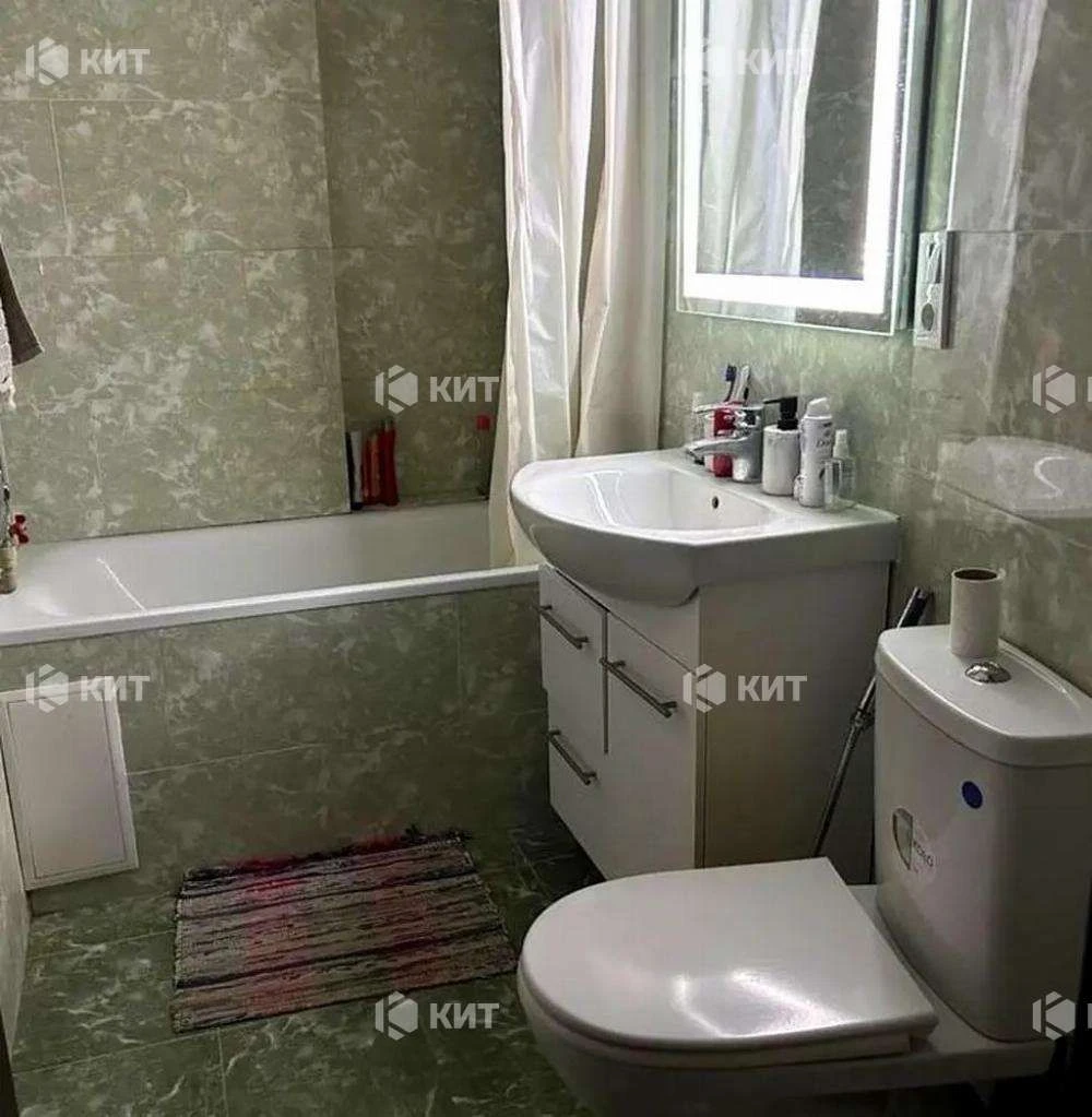 2к. 51м2, Центр (м. Архитектора Бекетова, ул. Алчевских 1/13