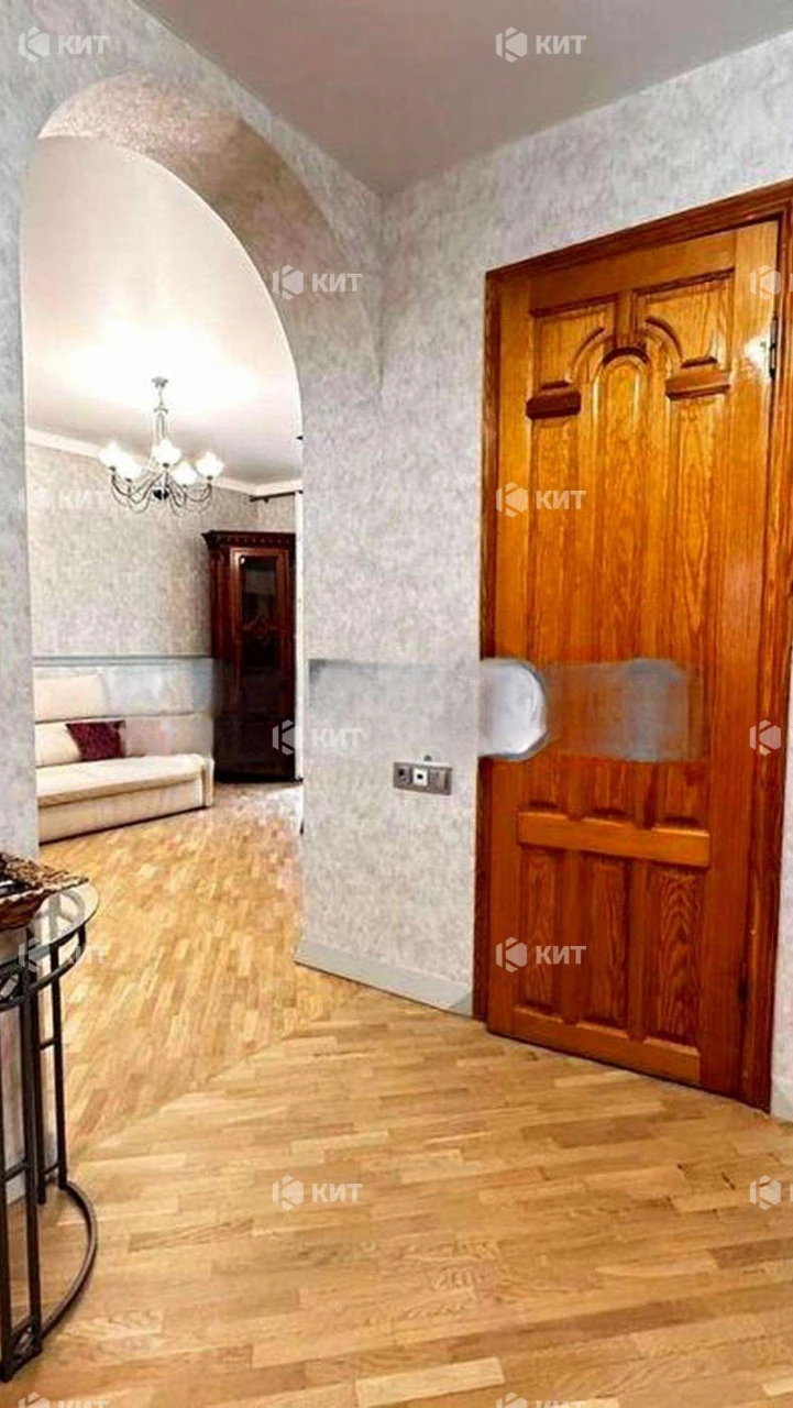 4к. 90м2, Центр (ул. Чернышевского 90, м. Ярослава Мудрого)