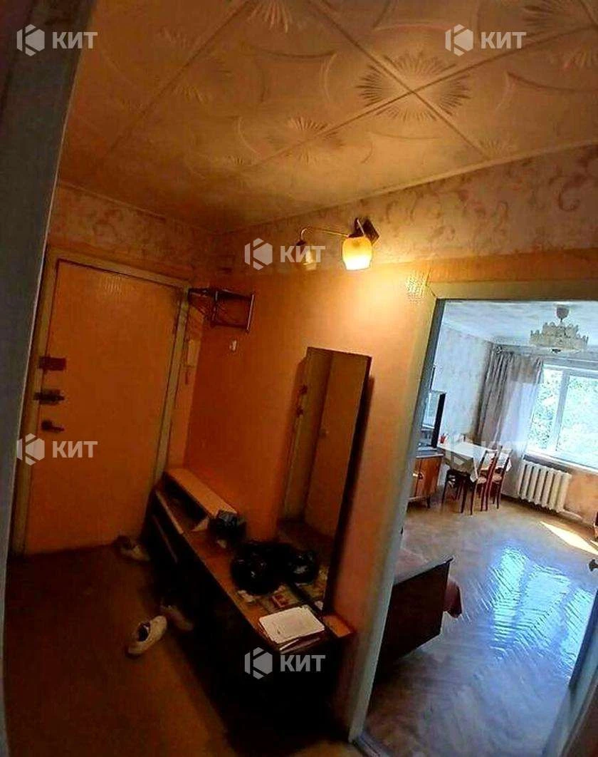 3к. 60м2 Павлово Поле, м. 23 Августа, 23 Августа ул. 39А, 13