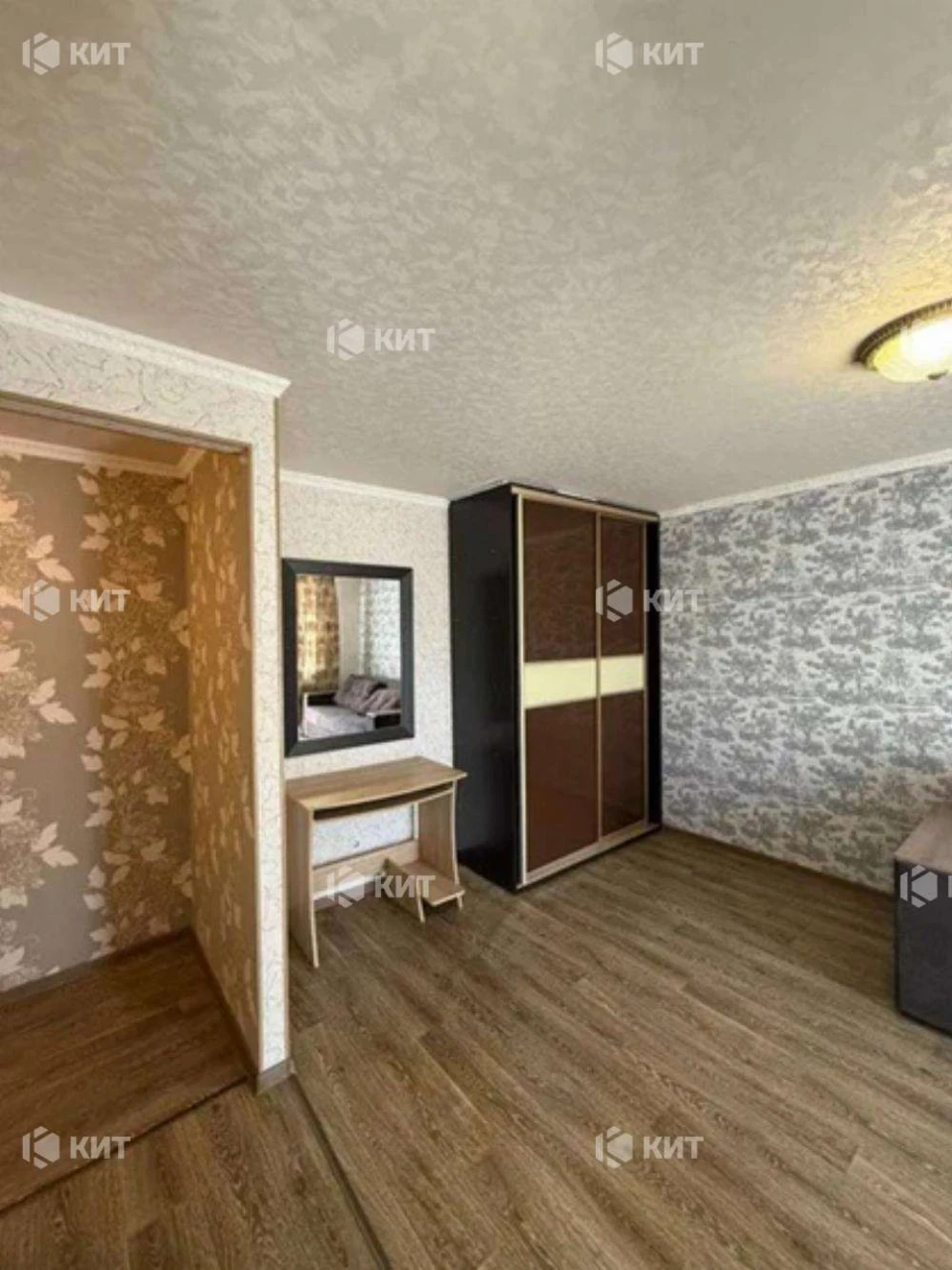 1к. 32 м² Павлово поле, (ул. 23 Августа, Дерев’янка) 130600 -