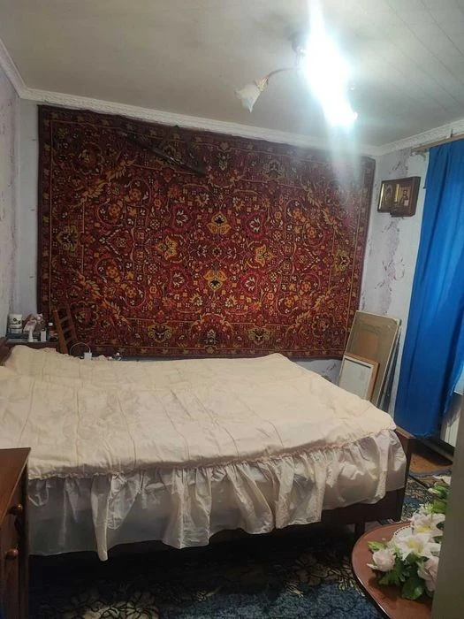 Urgent sale of a house for two families, Dniprovsky district