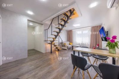 3 rooms, 73 m2, Center (Vosstaniya, Zashytnykiv Ukrainy, Iksrynsky Residence)
