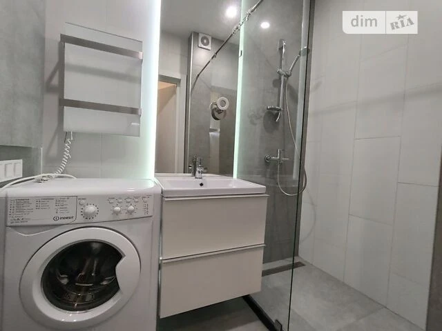 Long-term rental of a 1-bedroom apartment at 100A Vasylkivska Street