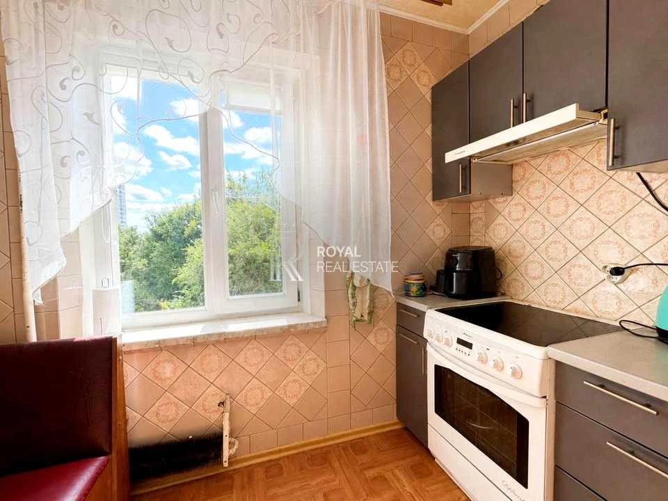 Квартира. Київ, вулиця Вадима Гетьмана