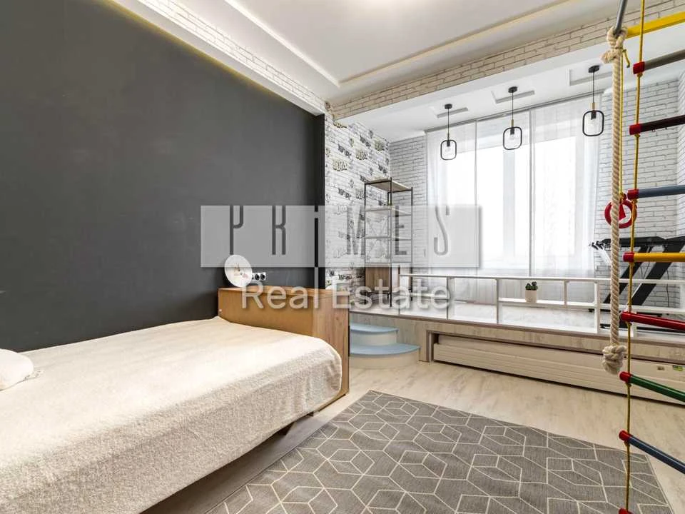 Apartment. Vladimir Iasyuk Street, Kyiv