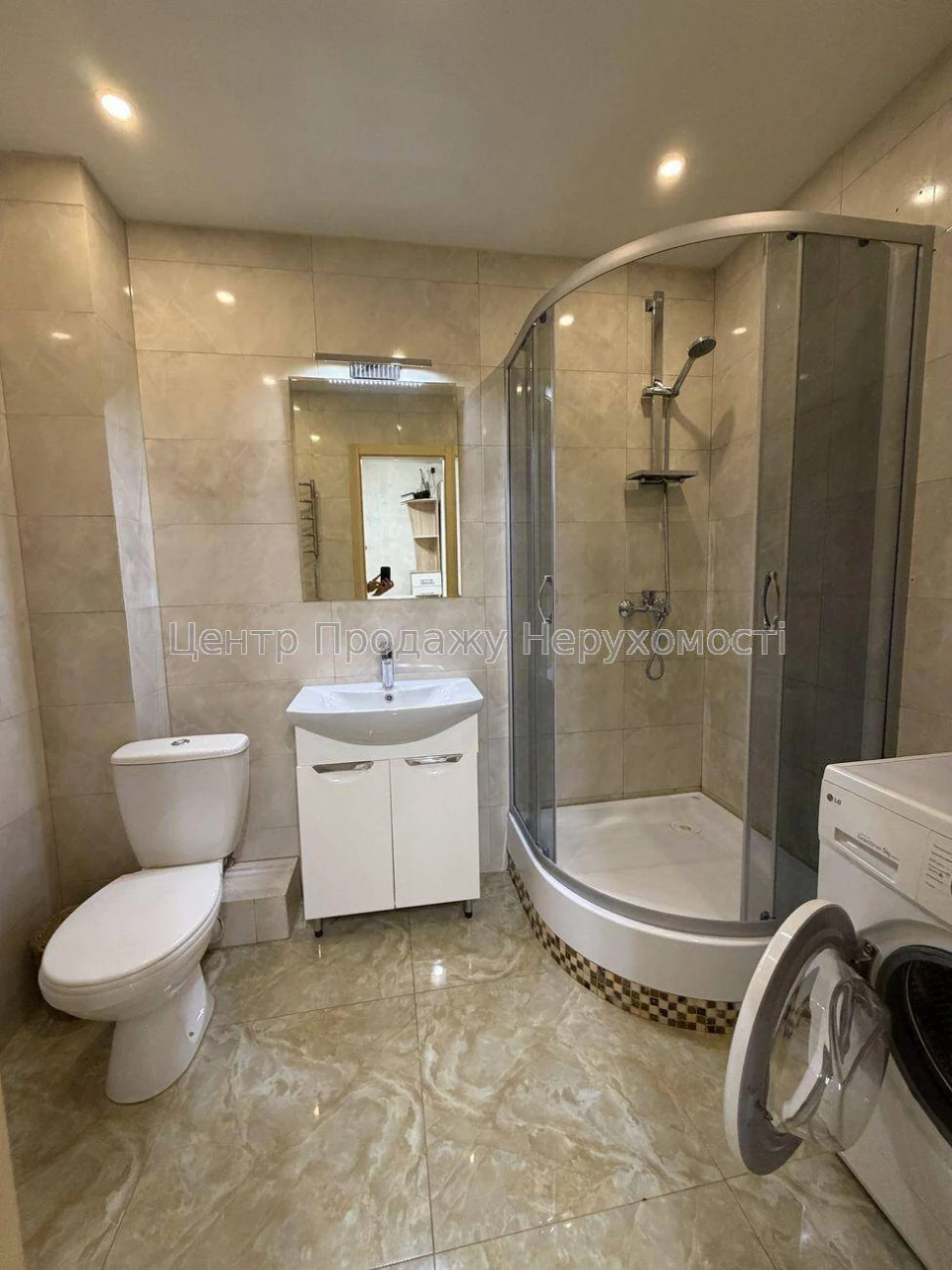 Sale of a 1-room apartment, 5/26 floor, 43 m², Kyiv – excellent living