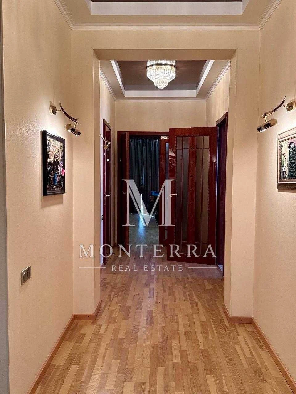 Продаж 3-кімнатной квартиры в историческом центре Киева