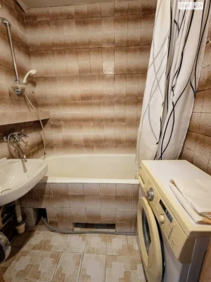 Apartment for Sale in Troeshchyna